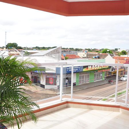 Hotel Sao Miguel Sao Miguel do Araguaia Bagian luar foto