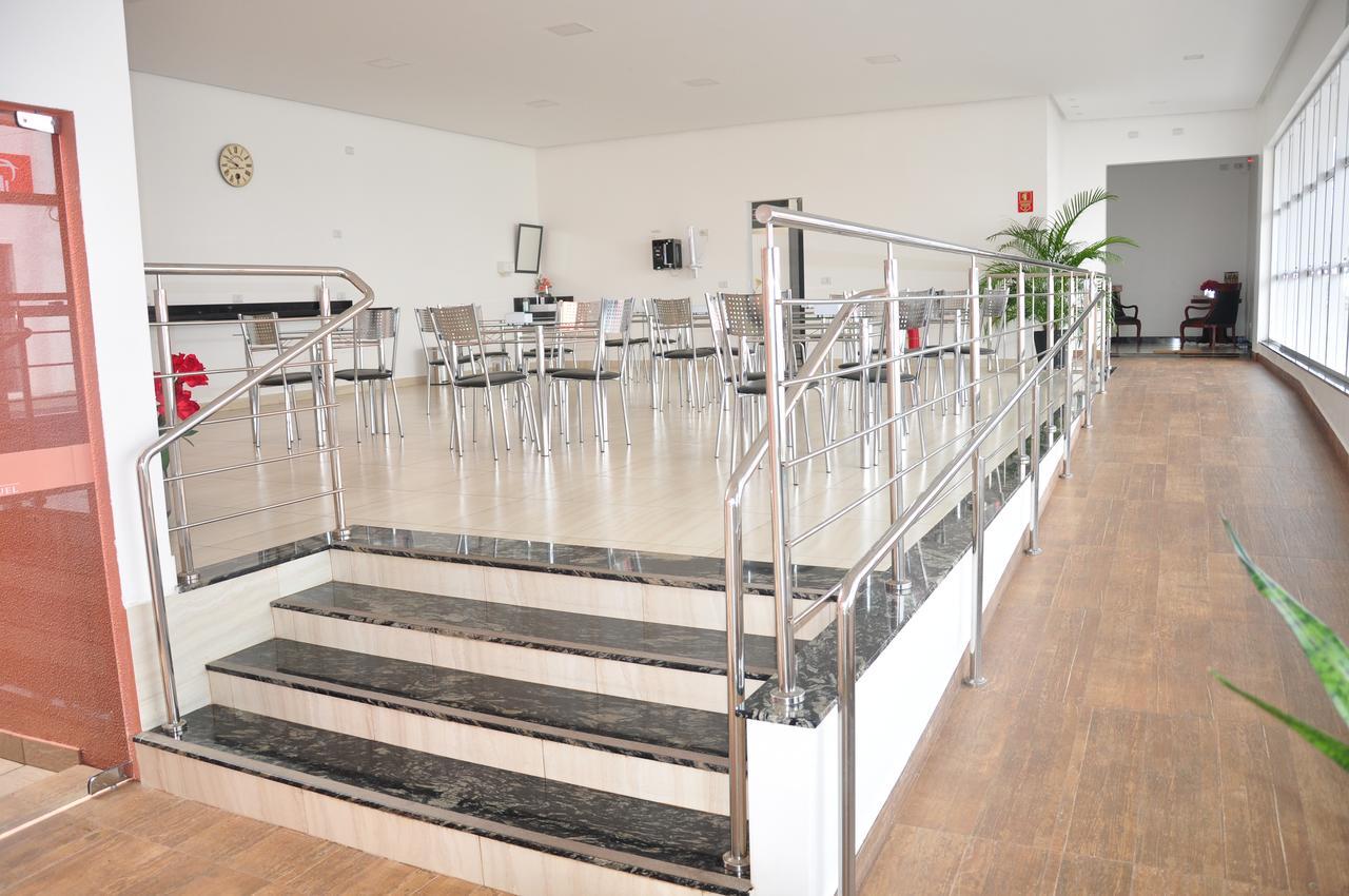 Hotel Sao Miguel Sao Miguel do Araguaia Bagian luar foto
