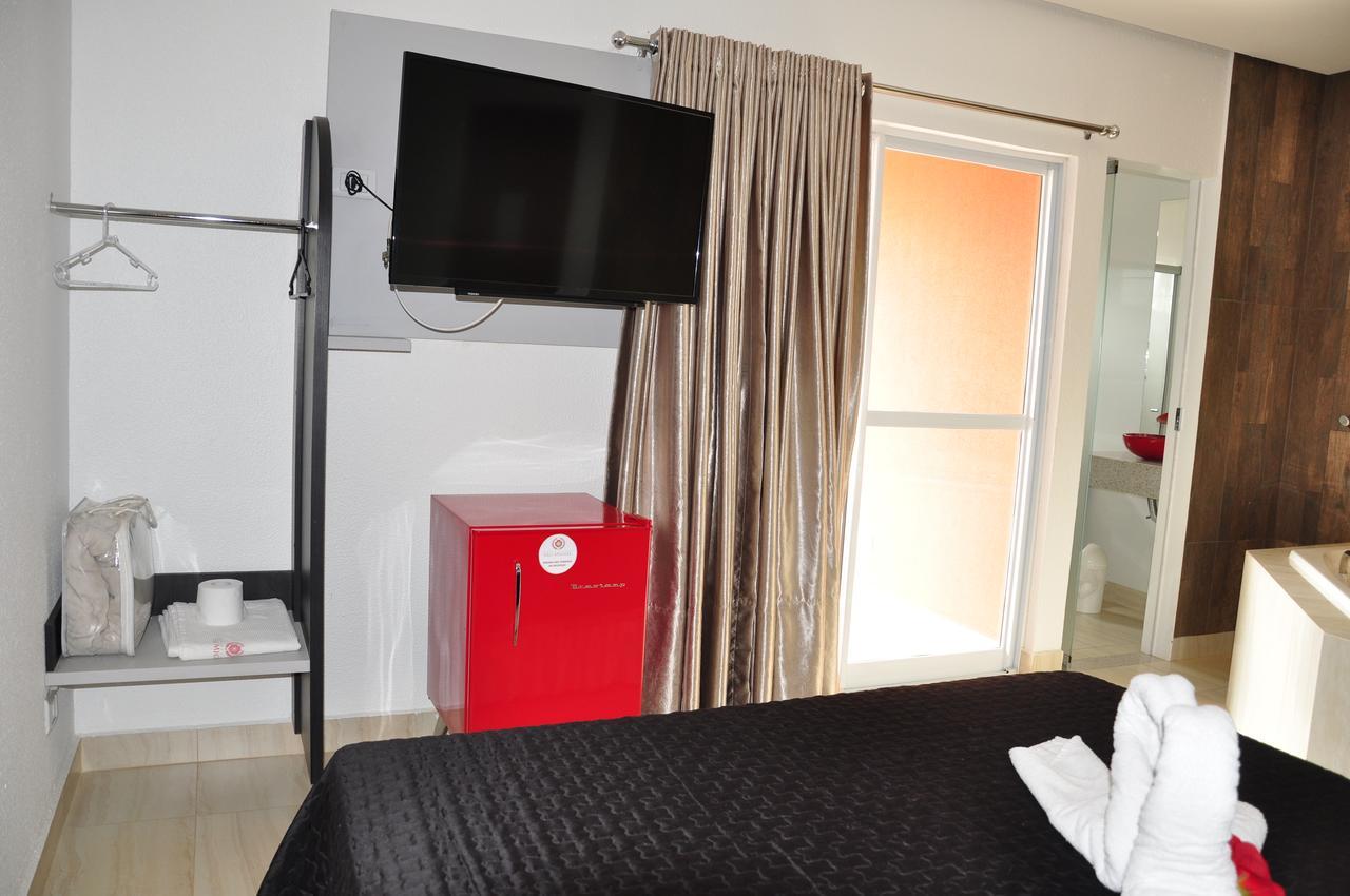 Hotel Sao Miguel Sao Miguel do Araguaia Bagian luar foto